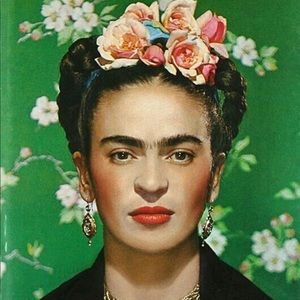 Meet your Posher, Michele